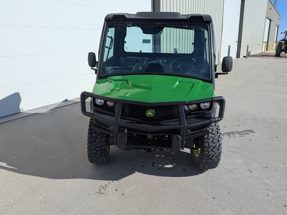 Image of John Deere XUV 835M equipment image 3