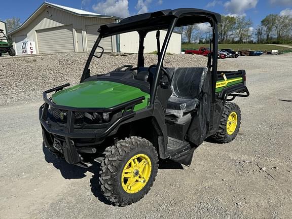 Image of John Deere XUV 835M Primary image