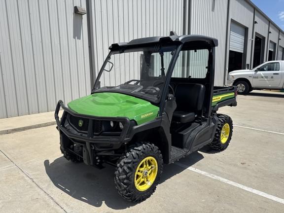 Image of John Deere XUV 835M equipment image 2
