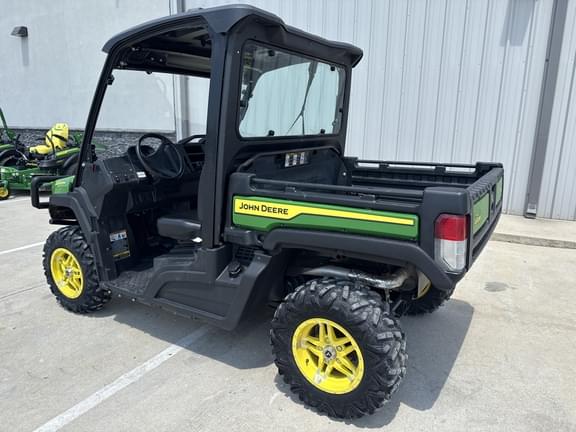 Image of John Deere XUV 835M equipment image 4