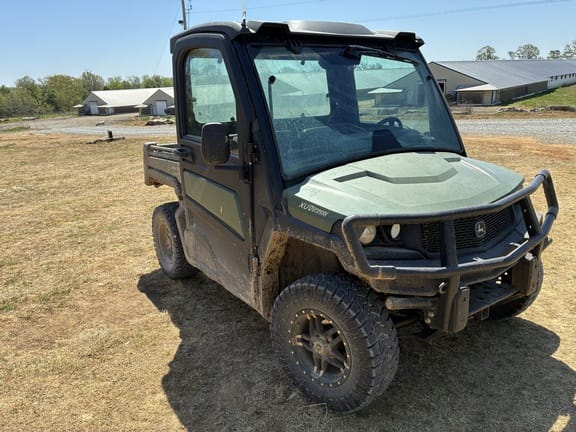 2024 John Deere XUV 835M Equipment Image0