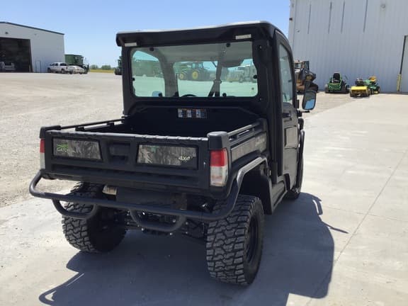 Image of John Deere XUV 835M equipment image 3