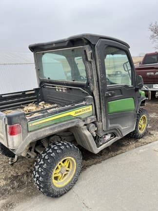 Image of John Deere XUV 835M equipment image 3