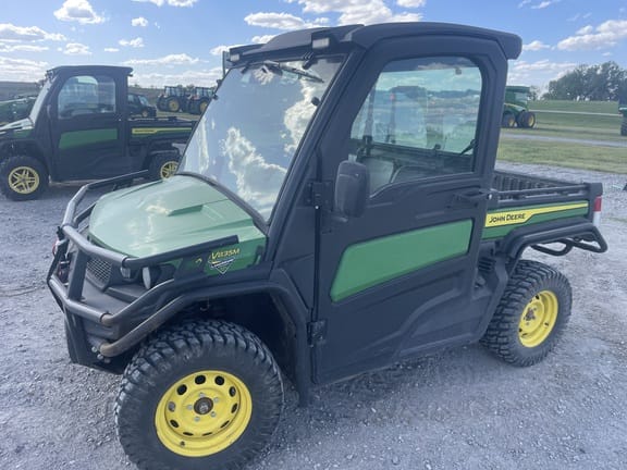 2024 John Deere XUV 835M Equipment Image0