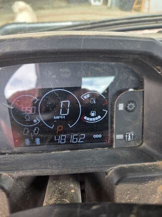 Image of John Deere XUV 835M equipment image 4