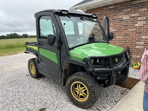 2024 John Deere XUV 835M Equipment Image0