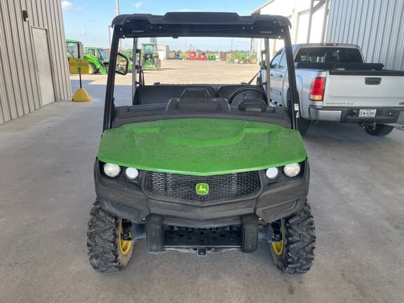 Image of John Deere XUV 835M equipment image 2