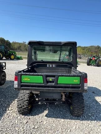 Image of John Deere XUV 835M equipment image 4