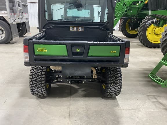 Image of John Deere XUV 835M equipment image 4