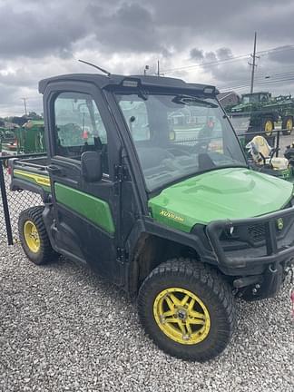 Image of John Deere XUV 835M Primary image