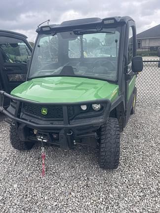 Image of John Deere XUV 835M equipment image 3