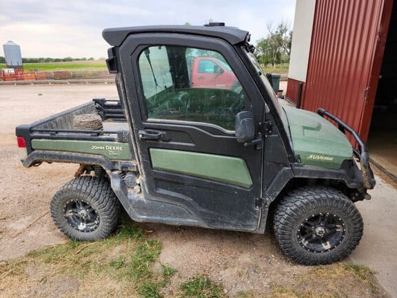 2024 John Deere XUV 835M Equipment Image0