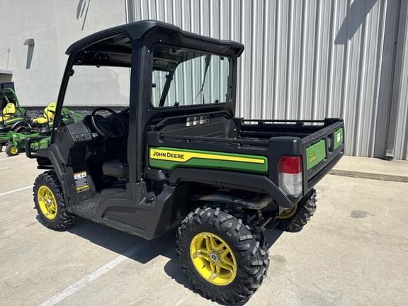 Image of John Deere XUV 835M equipment image 4