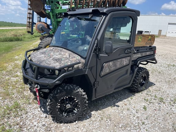 Main image John Deere XUV 835M