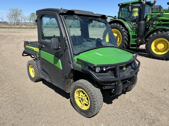Image of John Deere XUV 835M equipment image 2