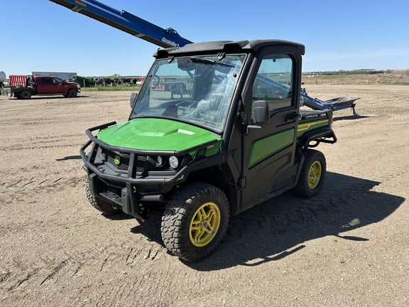 2024 John Deere XUV 835M Equipment Image0