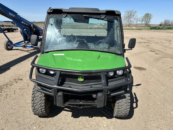 Image of John Deere XUV 835M equipment image 1