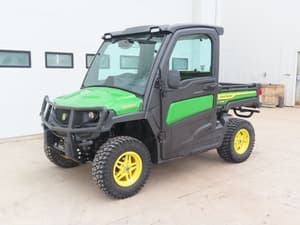 2024 John Deere XUV 835M Image