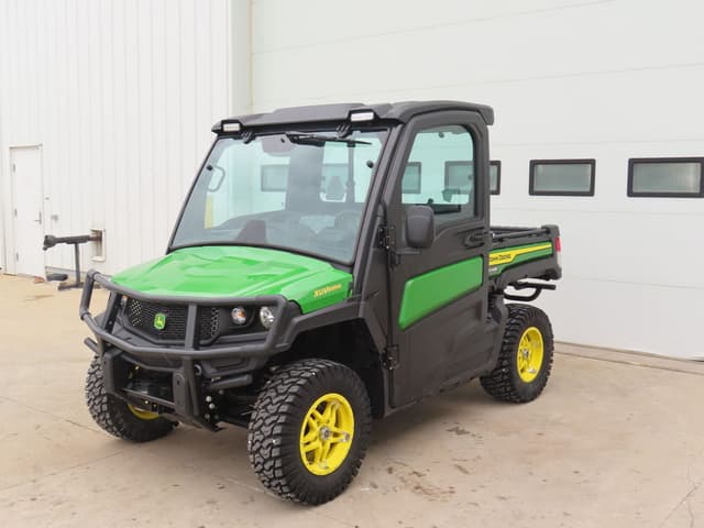 Image of John Deere XUV 835M equipment image 2