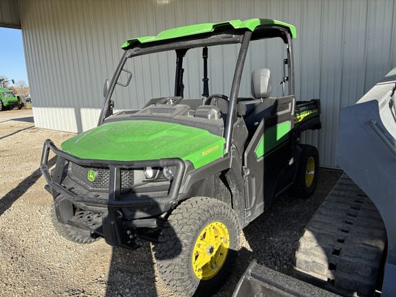 2024 John Deere XUV 835M Equipment Image0