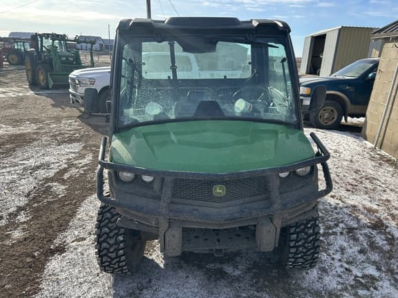 Image of John Deere XUV 835M equipment image 2