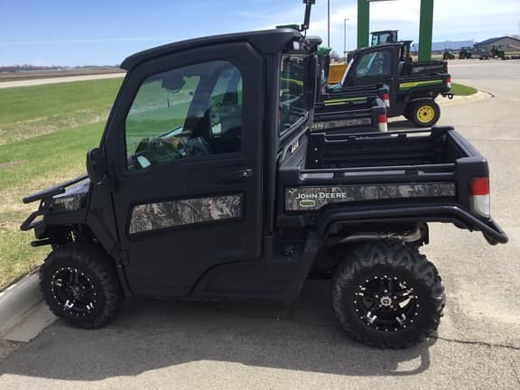 Image of John Deere XUV 835M equipment image 4