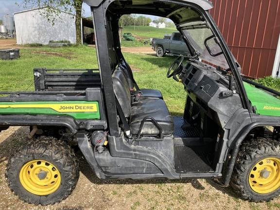 Image of John Deere XUV 835M equipment image 4