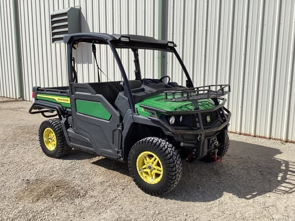 Image of John Deere XUV 835M equipment image 4