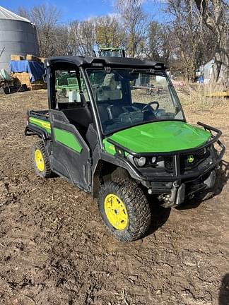 Image of John Deere XUV 835M Primary image