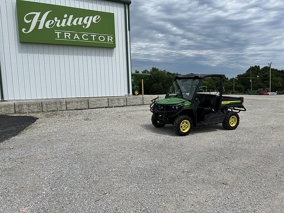 Image of John Deere XUV 835M Primary image