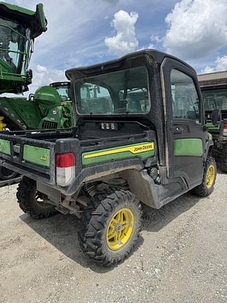Image of John Deere XUV 835M equipment image 3