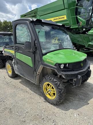Image of John Deere XUV 835M Primary image