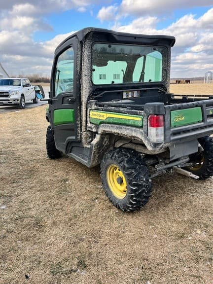 Image of John Deere XUV 835M equipment image 4