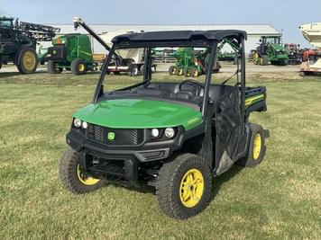 Main image John Deere XUV 835M