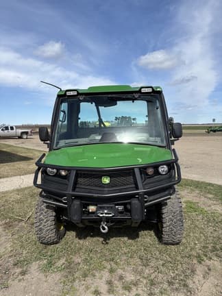Image of John Deere XUV 835R equipment image 3