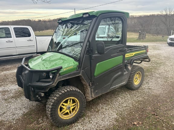 2024 John Deere XUV 835R Equipment Image0