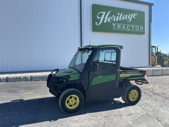 2024 John Deere XUV 835R Equipment Image0