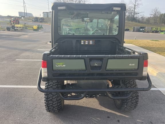 Image of John Deere XUV 835R equipment image 4