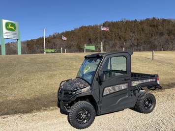 Main image John Deere XUV 835R