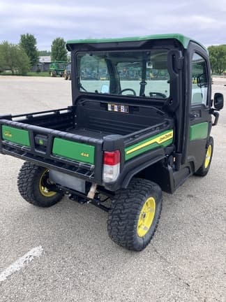 Image of John Deere XUV 835R equipment image 2