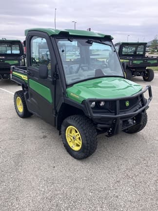 Image of John Deere XUV 835R equipment image 3