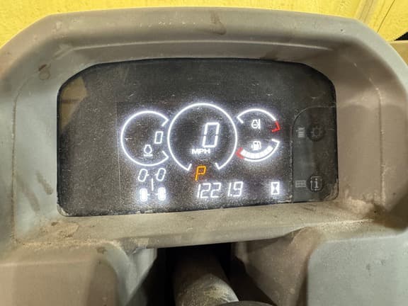 Image of John Deere XUV 835R equipment image 3