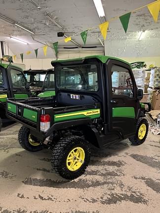 Image of John Deere XUV 835R equipment image 3