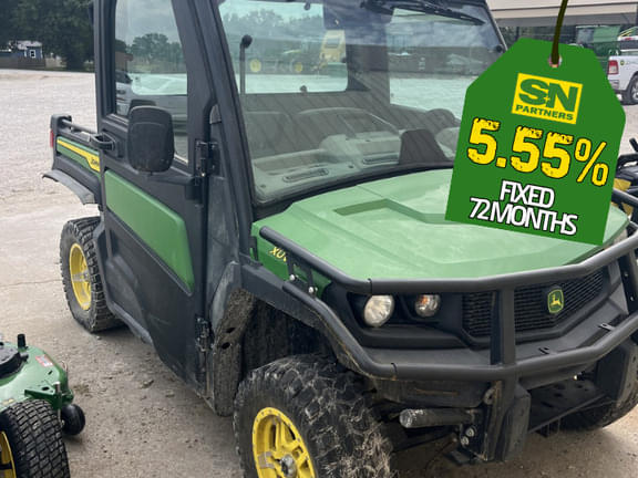Image of John Deere XUV 835R Primary image