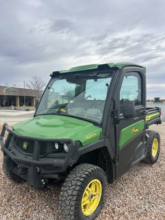 Image of John Deere XUV 835R equipment image 2