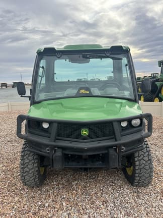 Image of John Deere XUV 835R equipment image 1