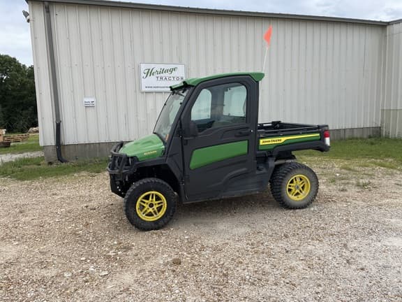Image of John Deere XUV 835R equipment image 3