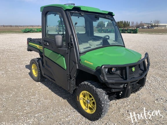 2024 John Deere XUV 835R Equipment Image0