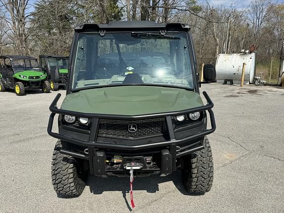 Image of John Deere XUV 835R equipment image 2