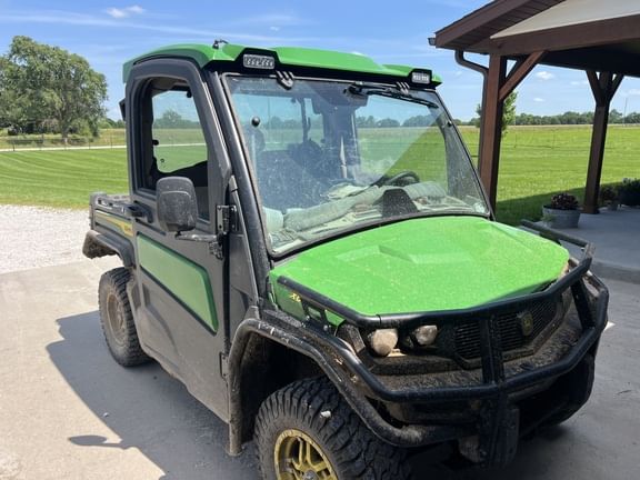 2024 John Deere XUV 835R Equipment Image0